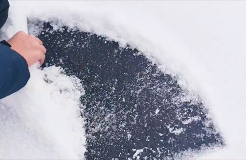 河南宜陽前進大橋鋪設抗凝冰材料項目